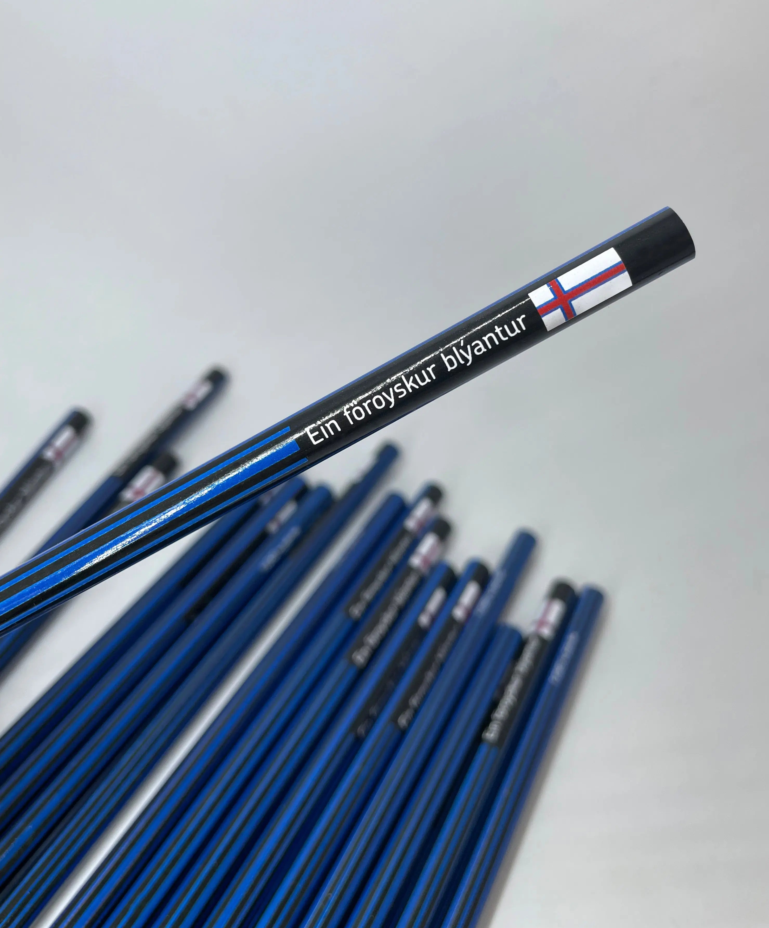 Pencil - Faroese blue/black pattern FJORD